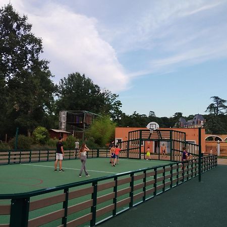 Camping Domaine De Senaud Albon المظهر الخارجي الصورة