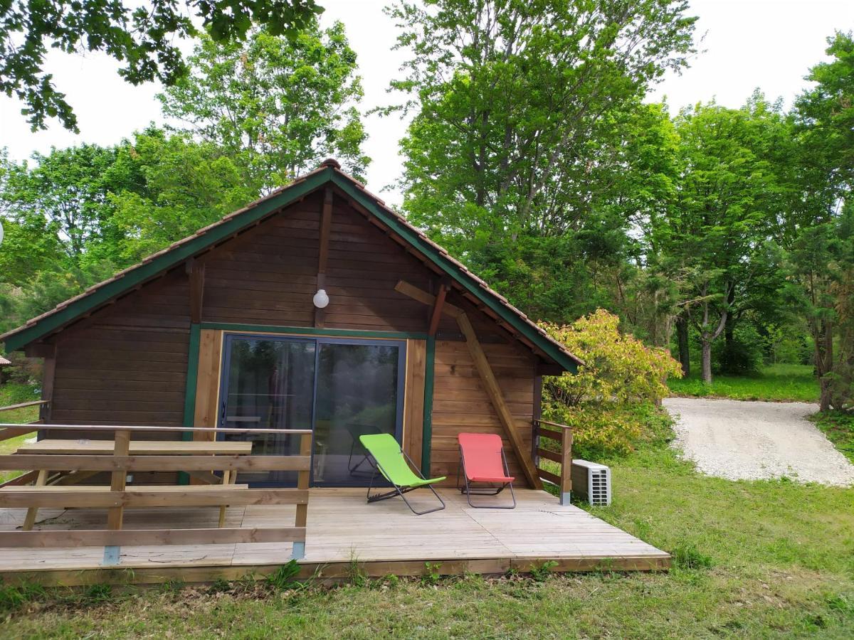 Camping Domaine De Senaud Albon المظهر الخارجي الصورة