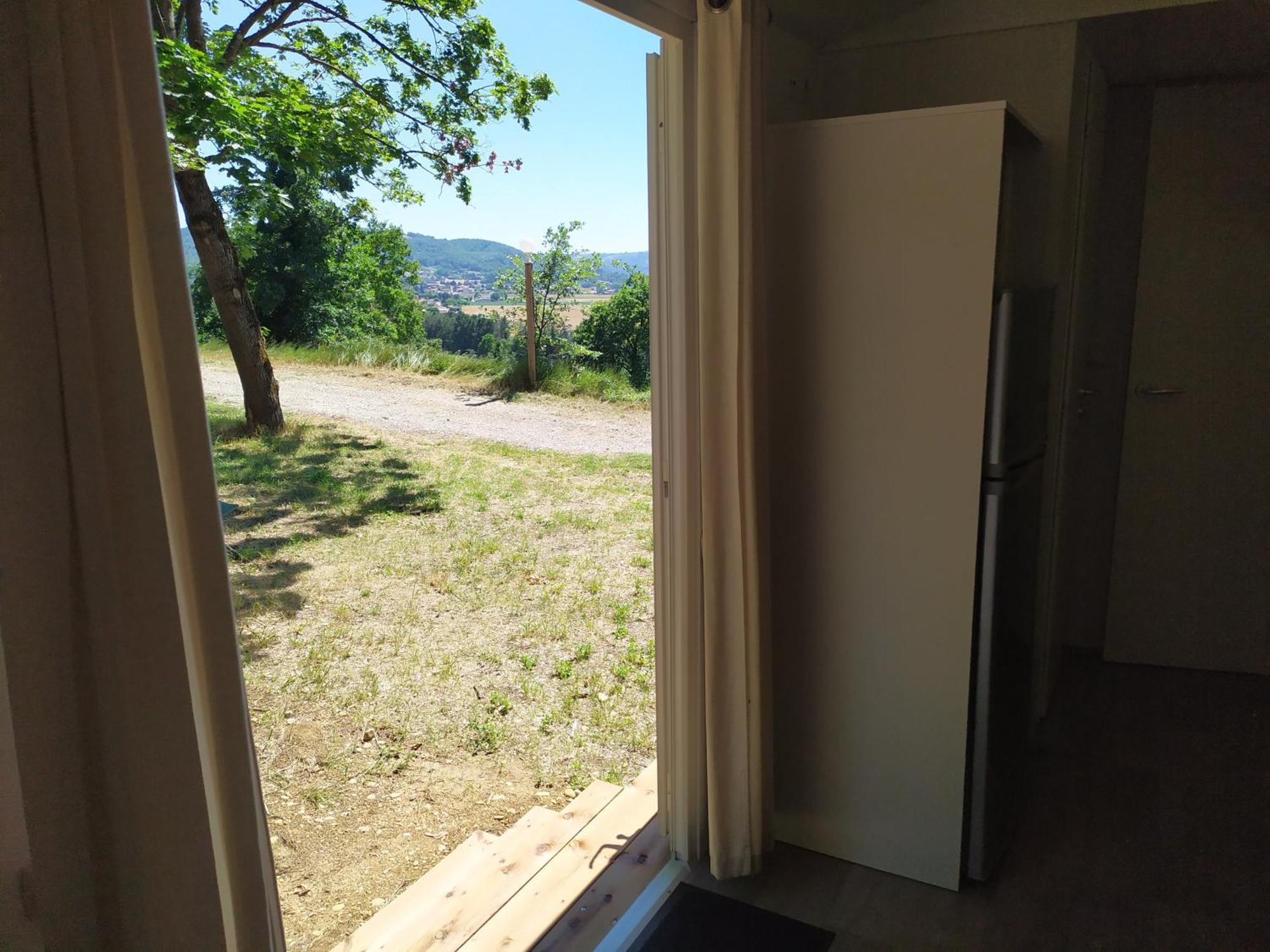 Camping Domaine De Senaud Albon الغرفة الصورة