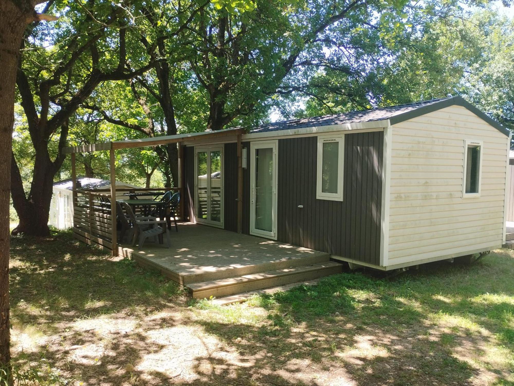 Camping Domaine De Senaud Albon المظهر الخارجي الصورة