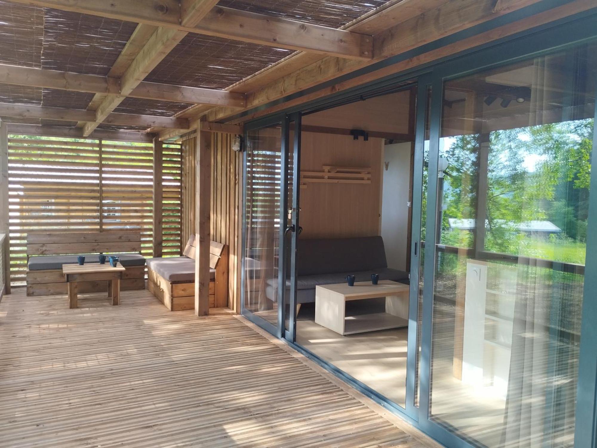 Camping Domaine De Senaud Albon المظهر الخارجي الصورة