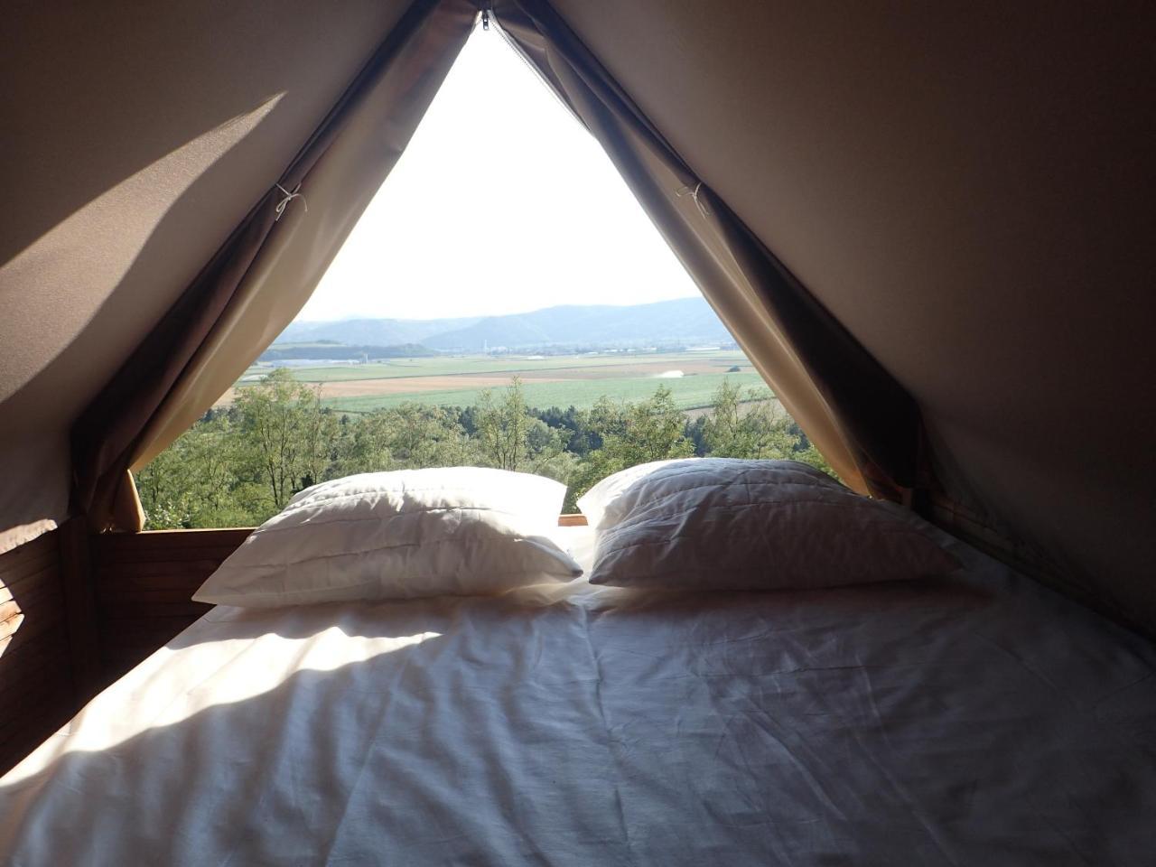 Camping Domaine De Senaud Albon المظهر الخارجي الصورة